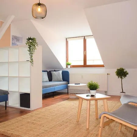 Fullhouse - - M45 Cappuccino - 3 Beds - Smarttv - Nespresso