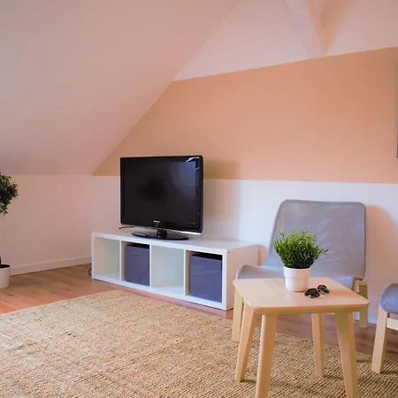 公寓 Fullhouse - - M45 Cappuccino - 3 Beds - Smarttv - Nespresso *